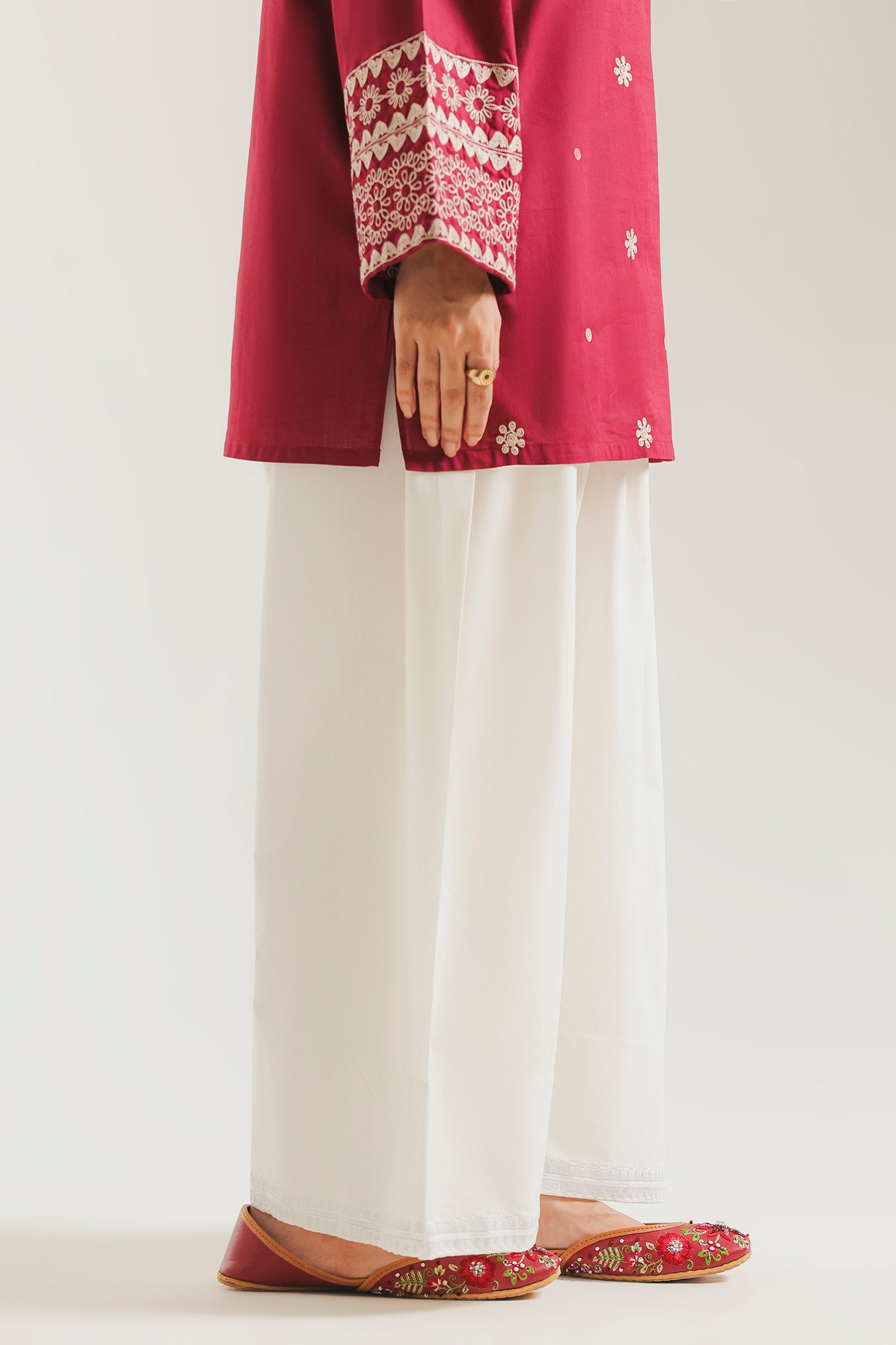 SHALWAR (E7668/102/001)