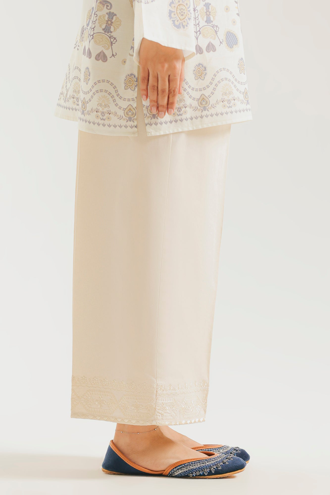 TROUSER (E7672/102/002)