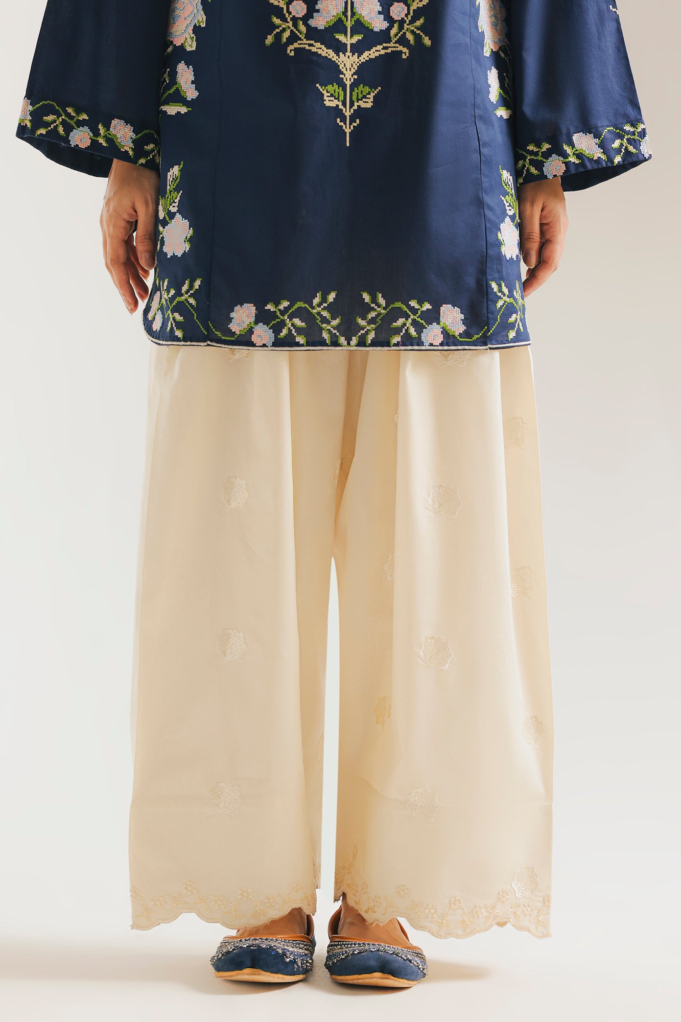 SHALWAR (E7741/102/002)
