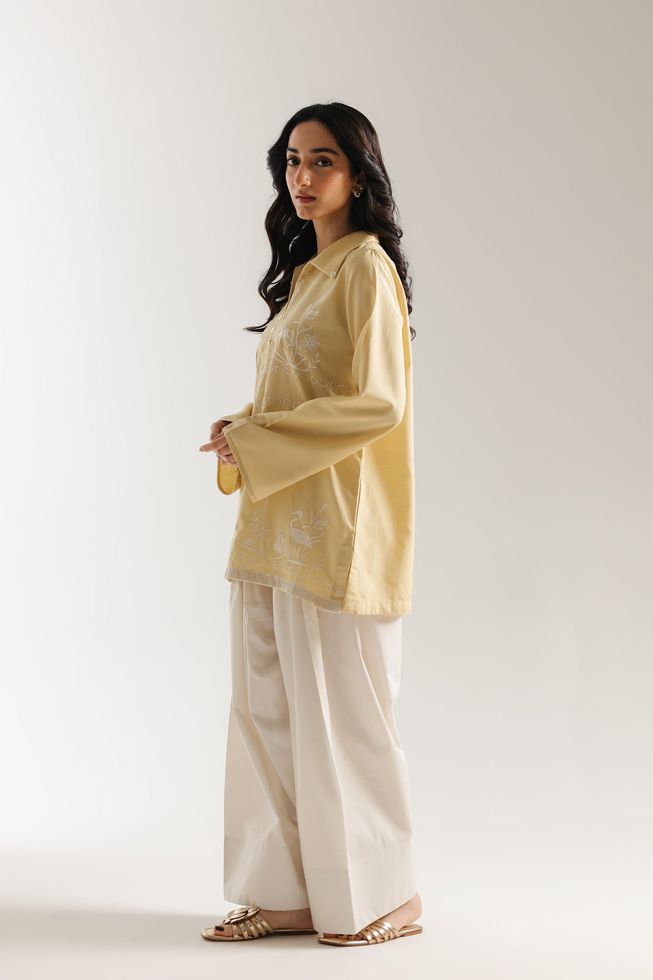 EMBROIDERED KURTI (E7906/102/004)
