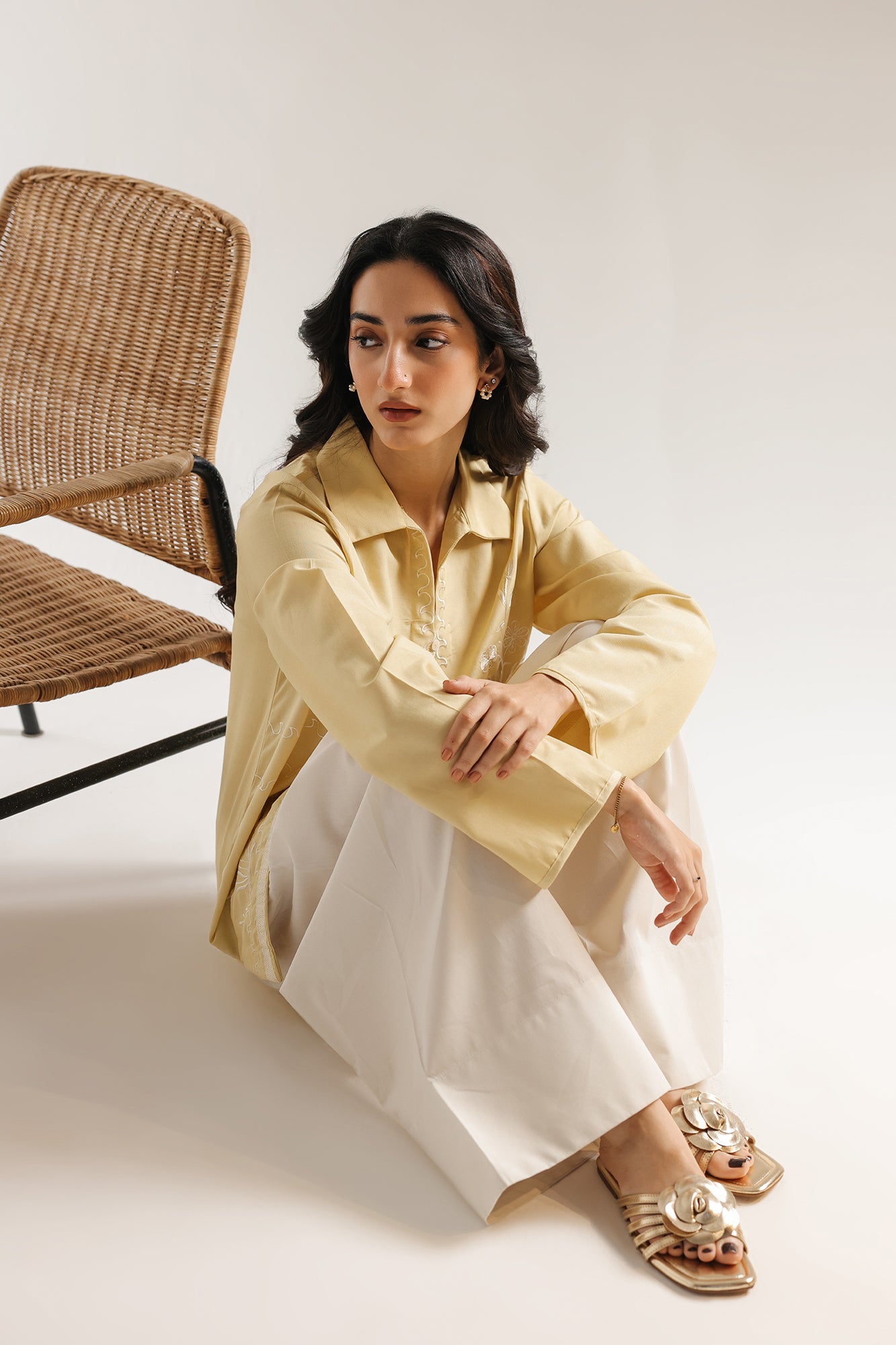 EMBROIDERED KURTI (E7906/102/004)