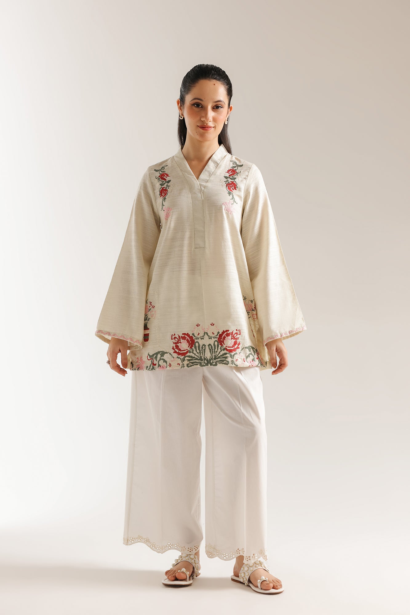 EMBROIDERED KURTI (E7920/102/110)