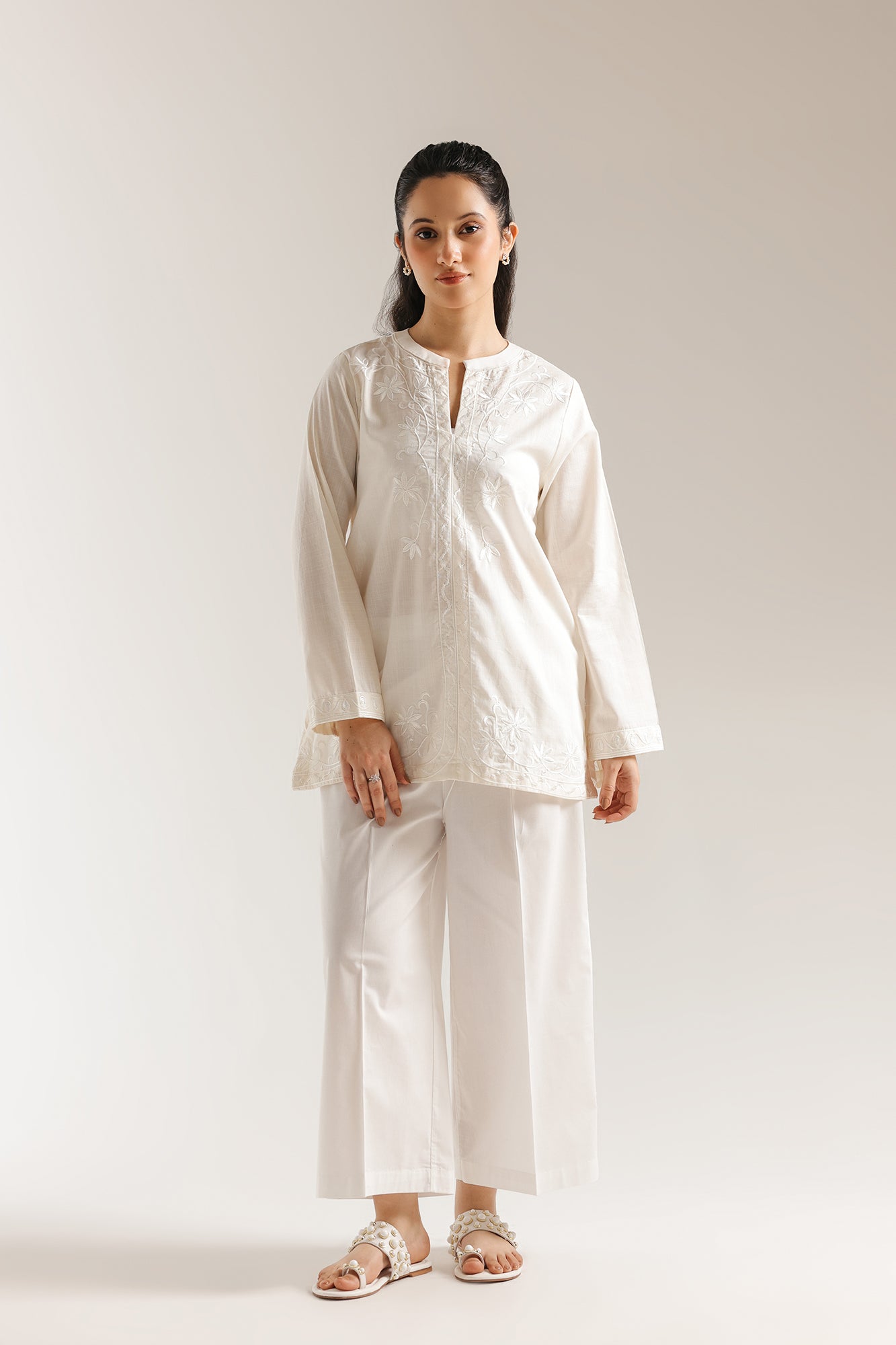 EMBROIDERED KURTI (E7930/102/002)