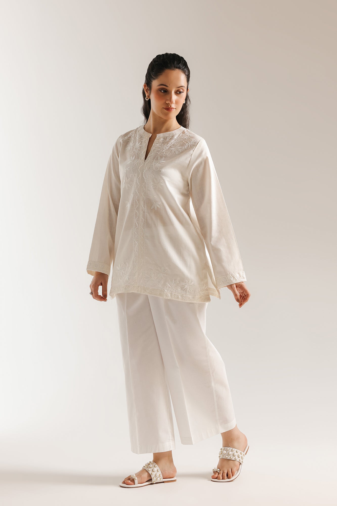 EMBROIDERED KURTI (E7930/102/002)