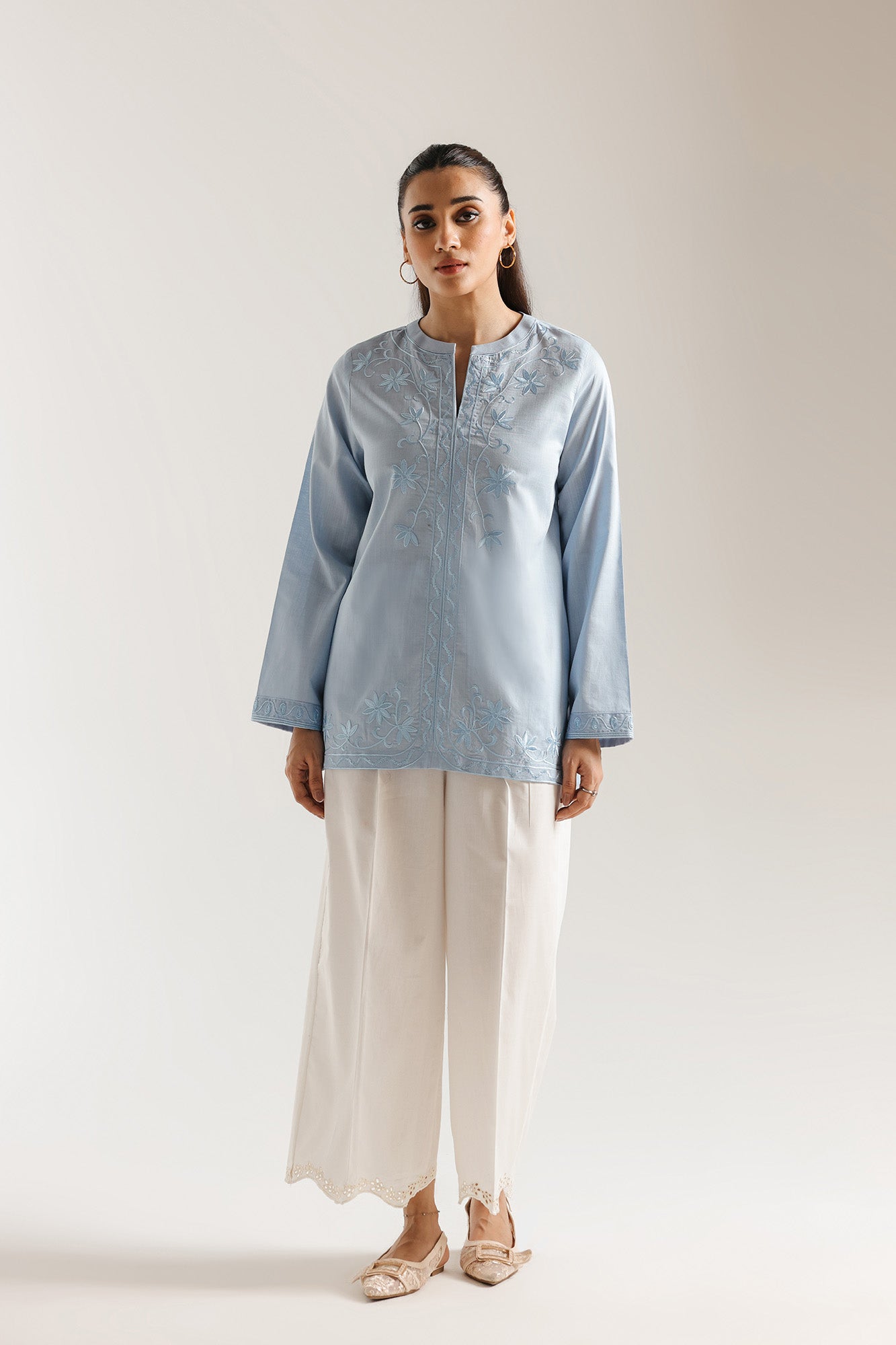 EMBROIDERED KURTI (E7930/102/635)