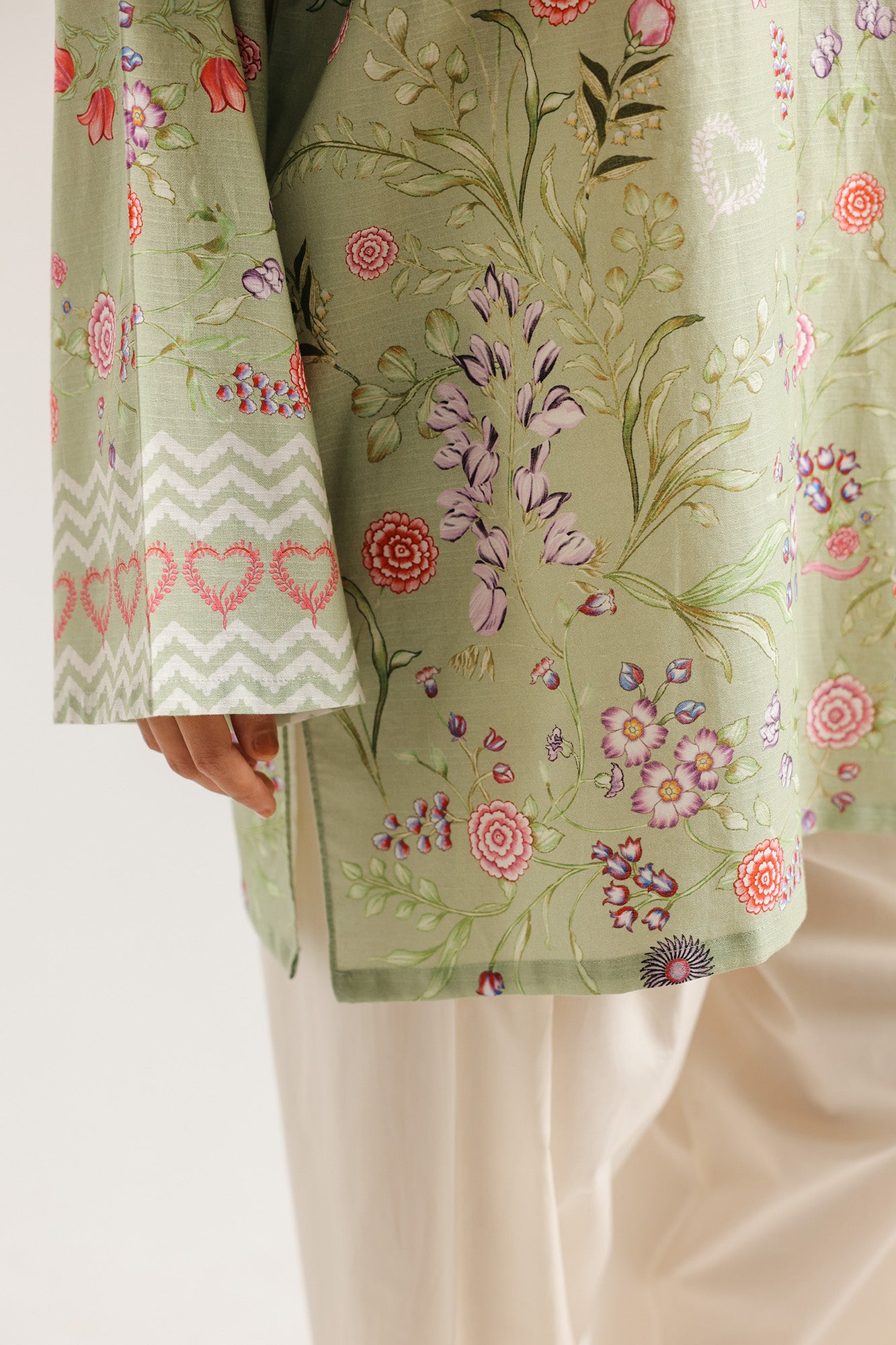 PRINTED KURTI (E7955/102/130)