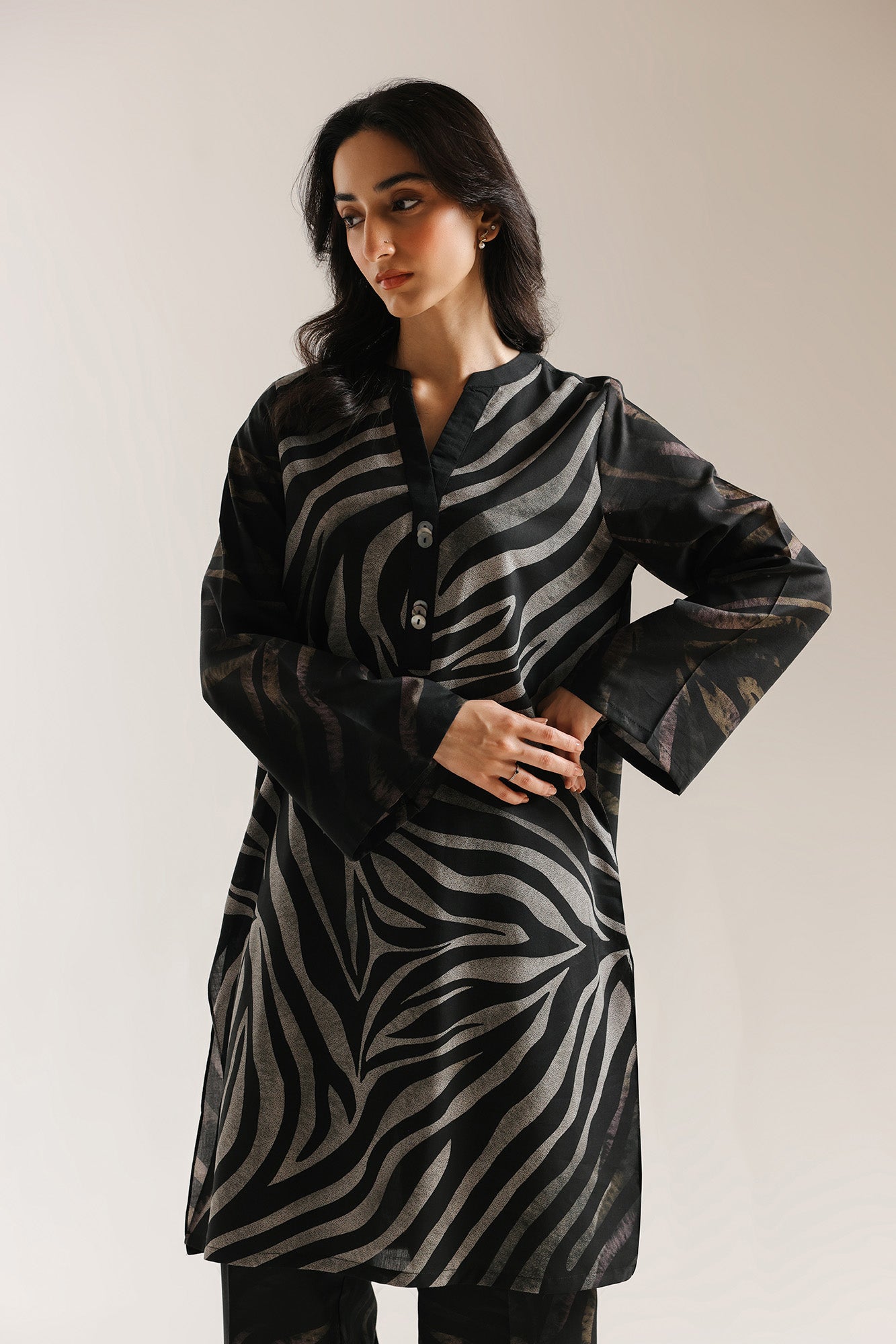 PRINTED SUIT (E8033/102/901)
