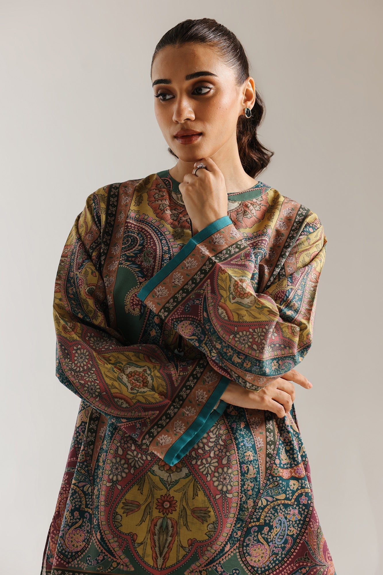 PRINTED SUIT (E8036/102/125)