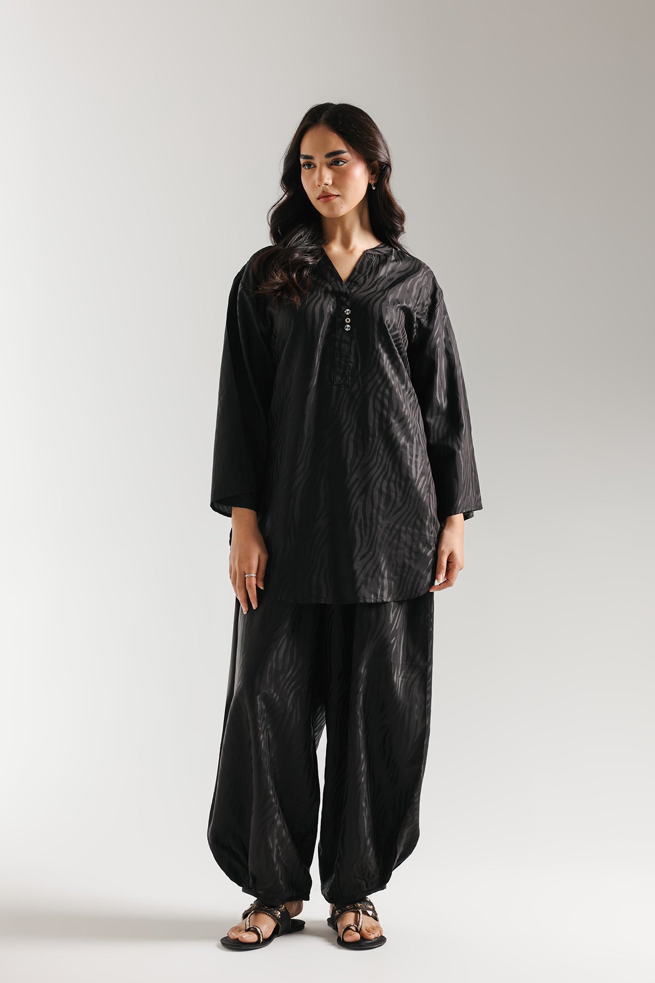 PRINTED SUIT (E8086/102/326)