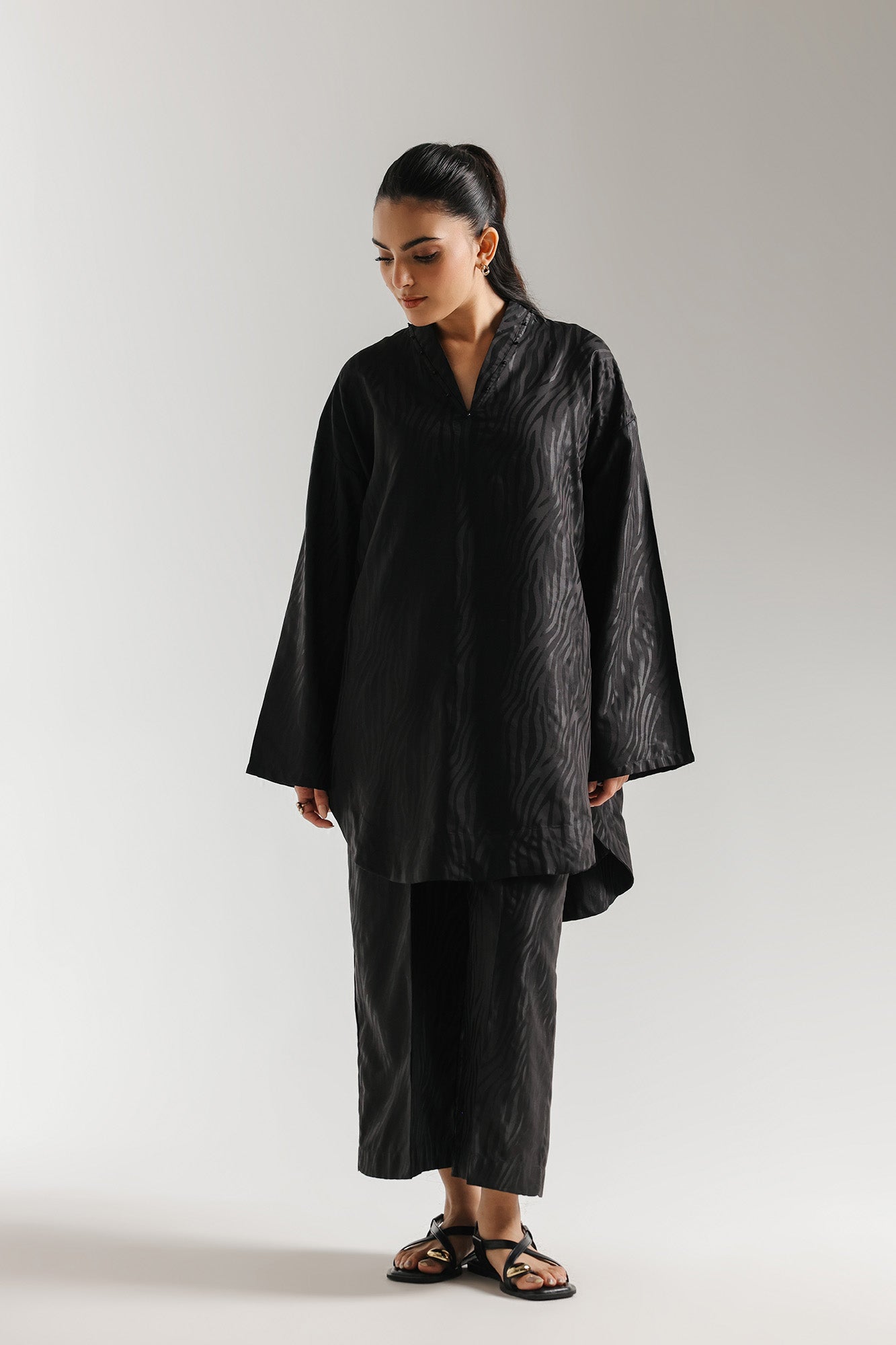 SOLID SUIT (E8087/102/902)