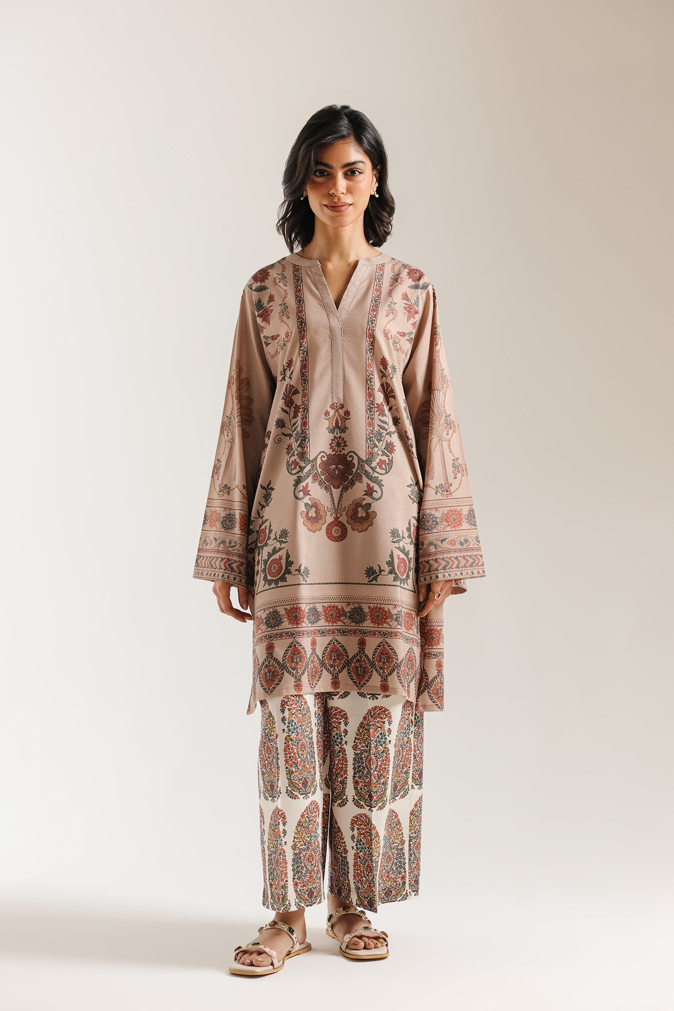 ETHNC WOMEN - SUMMER COLLECTION 2026 – ETHNC United States