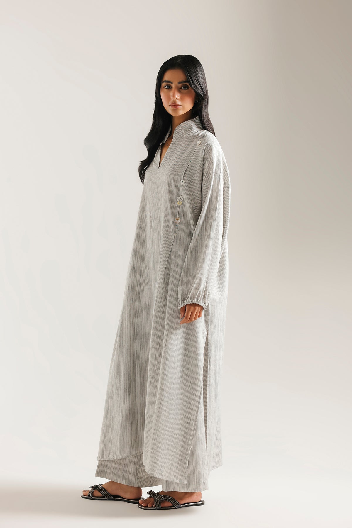 SUIT (E8317-102-006)