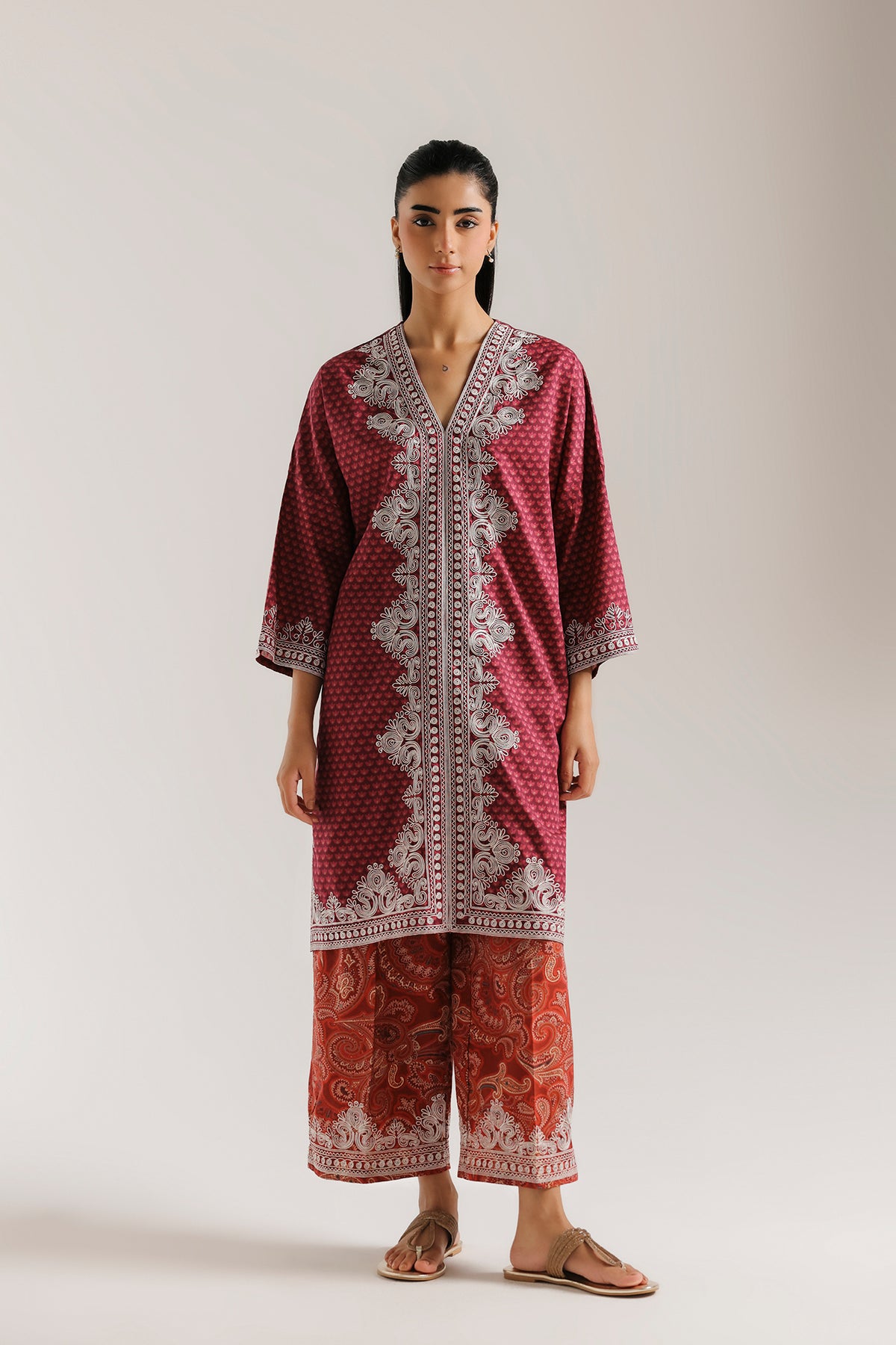 EMBROIDERED SUIT (E9388-102-402)