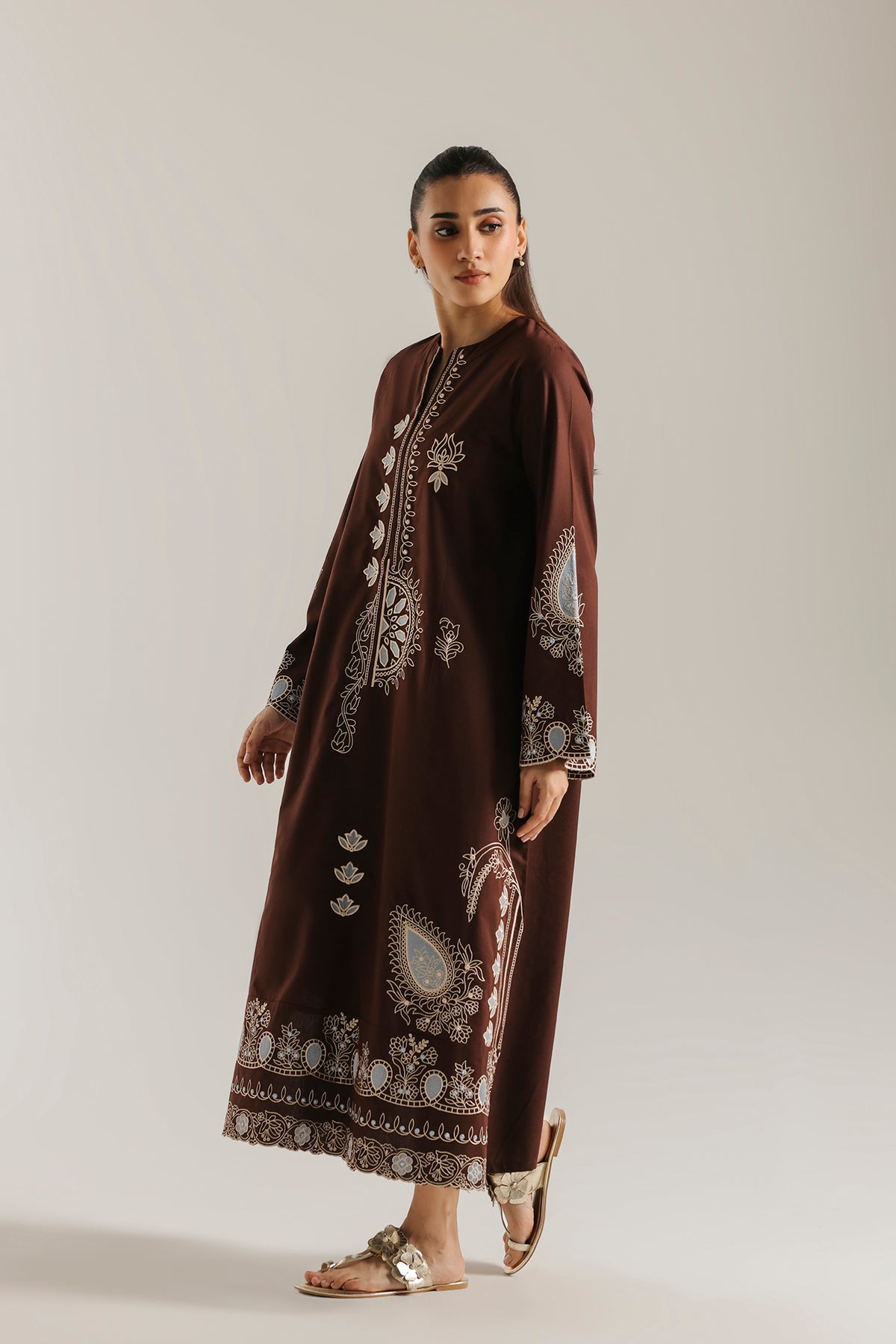 EMBROIDERED DRESS (E9419-102-303)