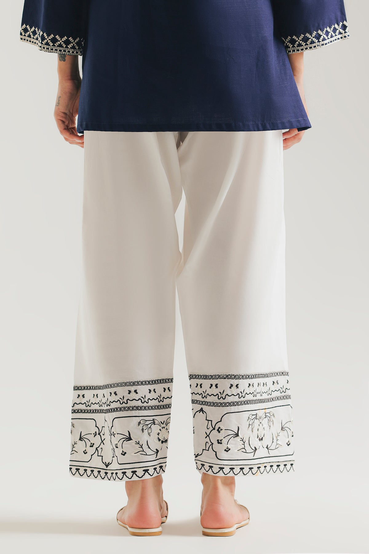 EMBROIDERED SHALWAR (E9425-102-001)