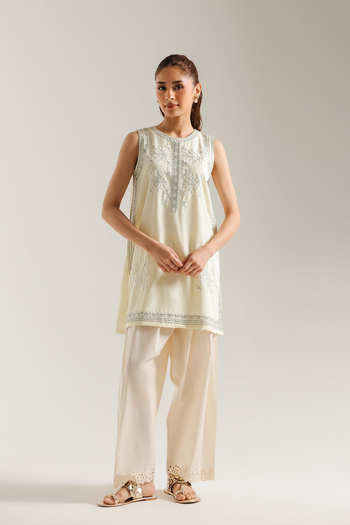 EMBROIDERED KURTI (E9600-102-115)