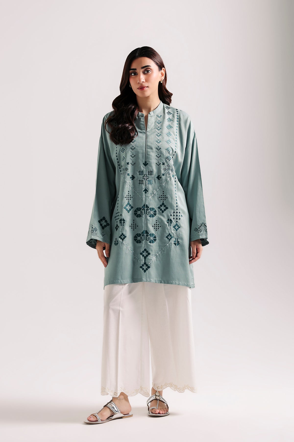 EMBROIDERED KURTI (E9699-102-718)