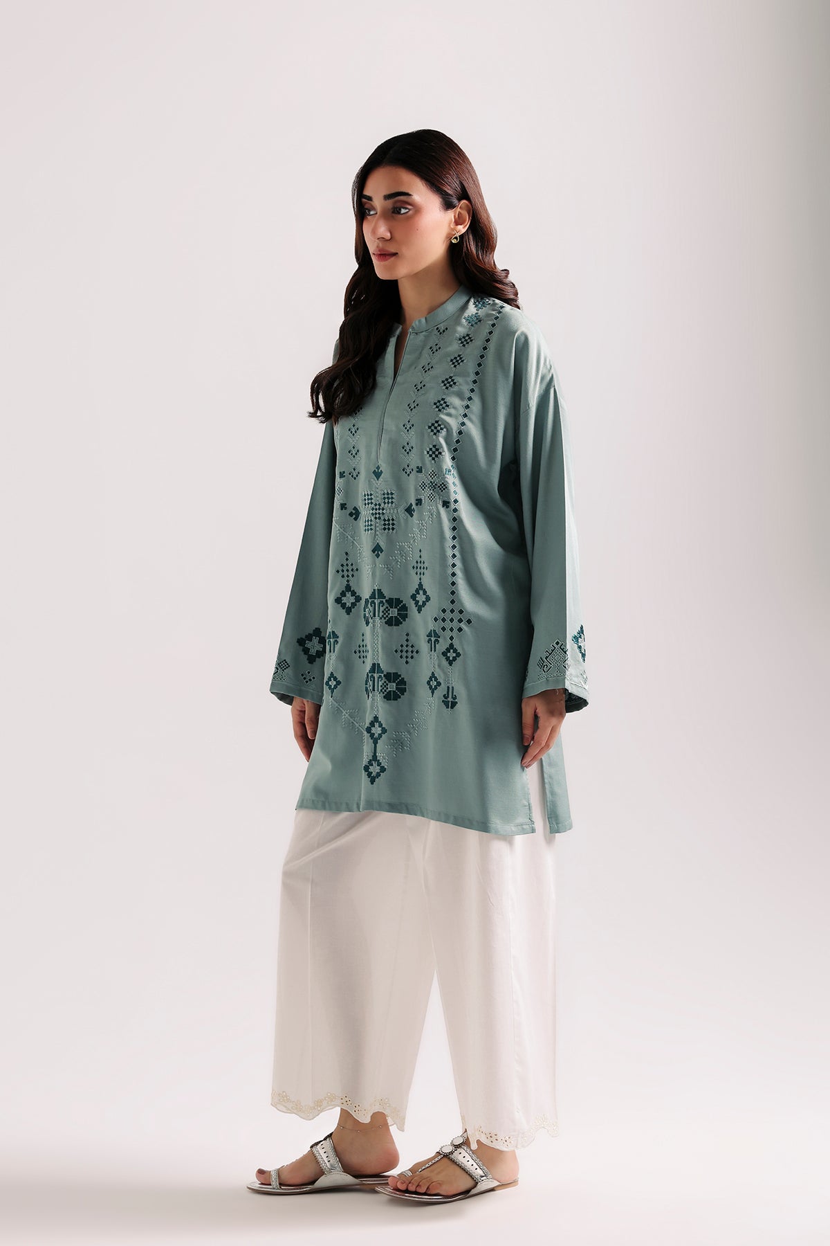 EMBROIDERED KURTI (E9699-102-718)