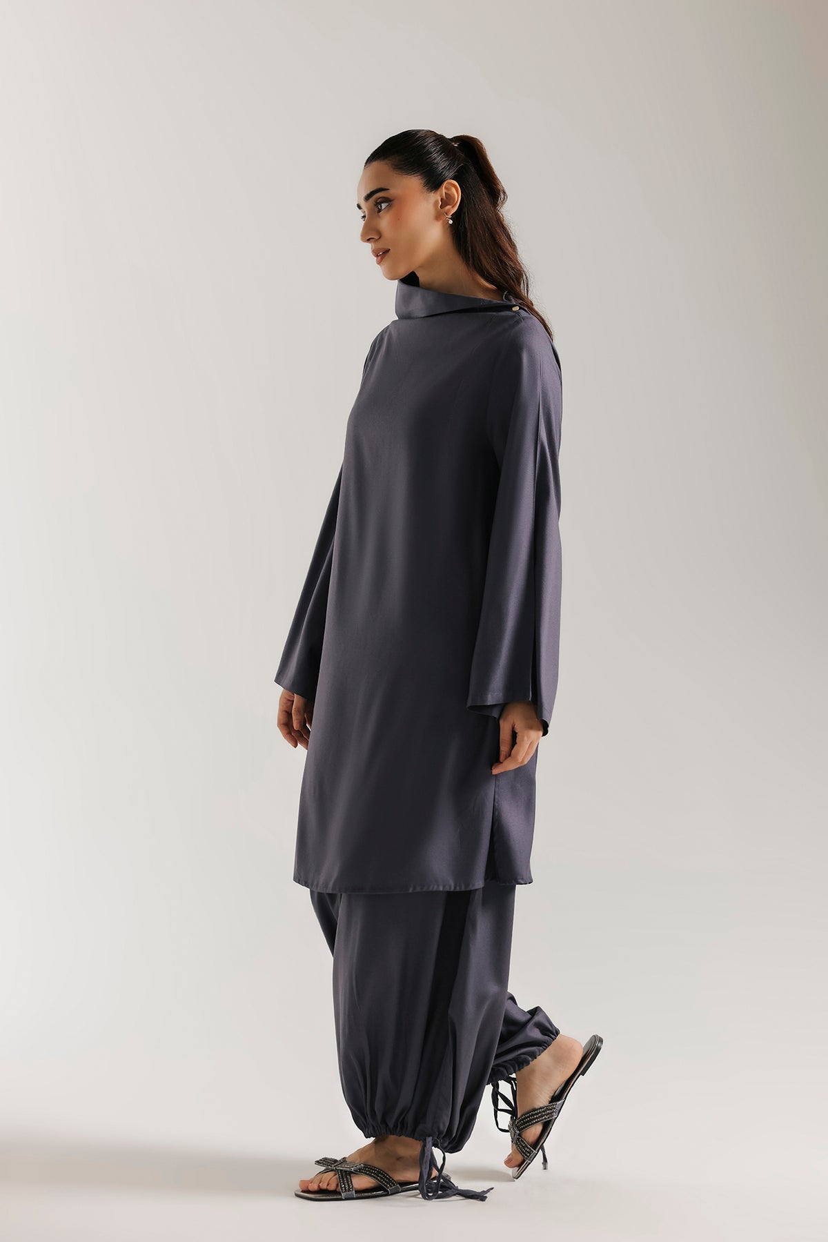 SOLID SUIT (E9746-102-908)