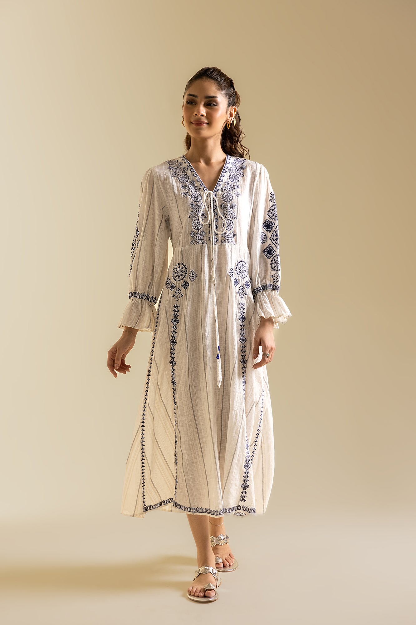 DRESS (S3E119/914/0505)