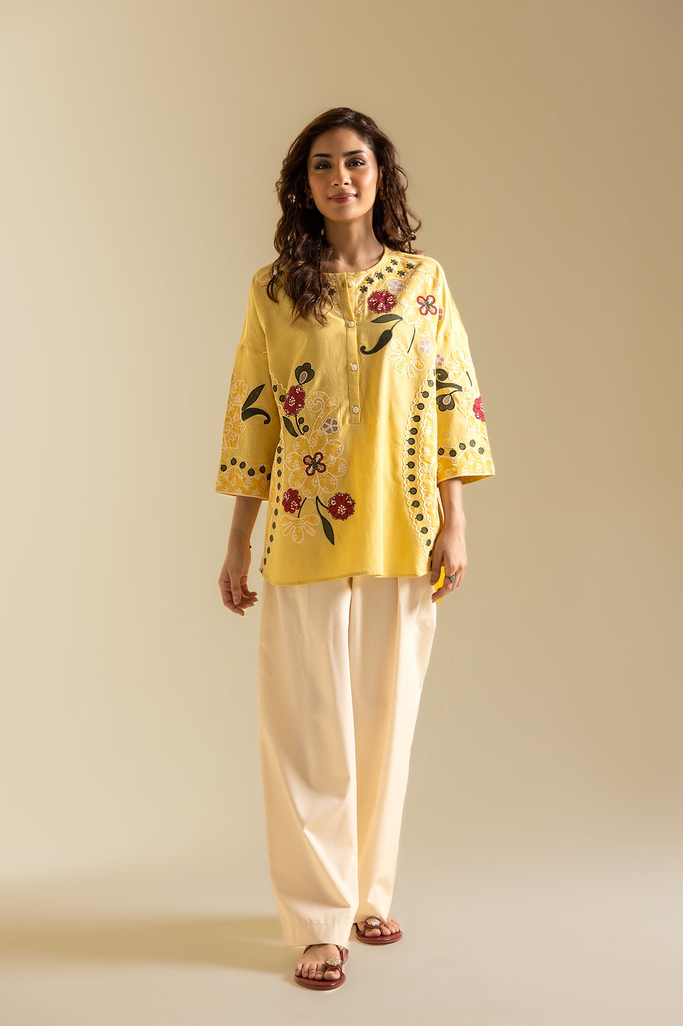 KURTI (S3E119/106/0513)