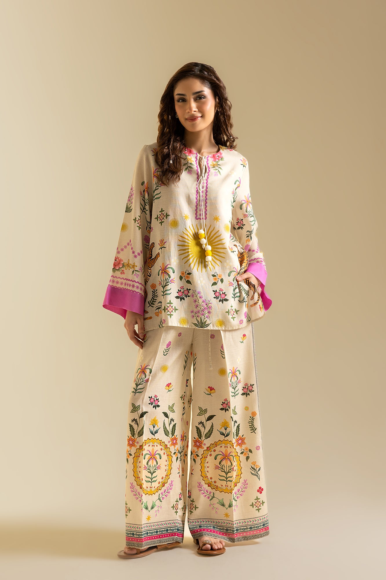 KURTI (S3E119/004/0526)