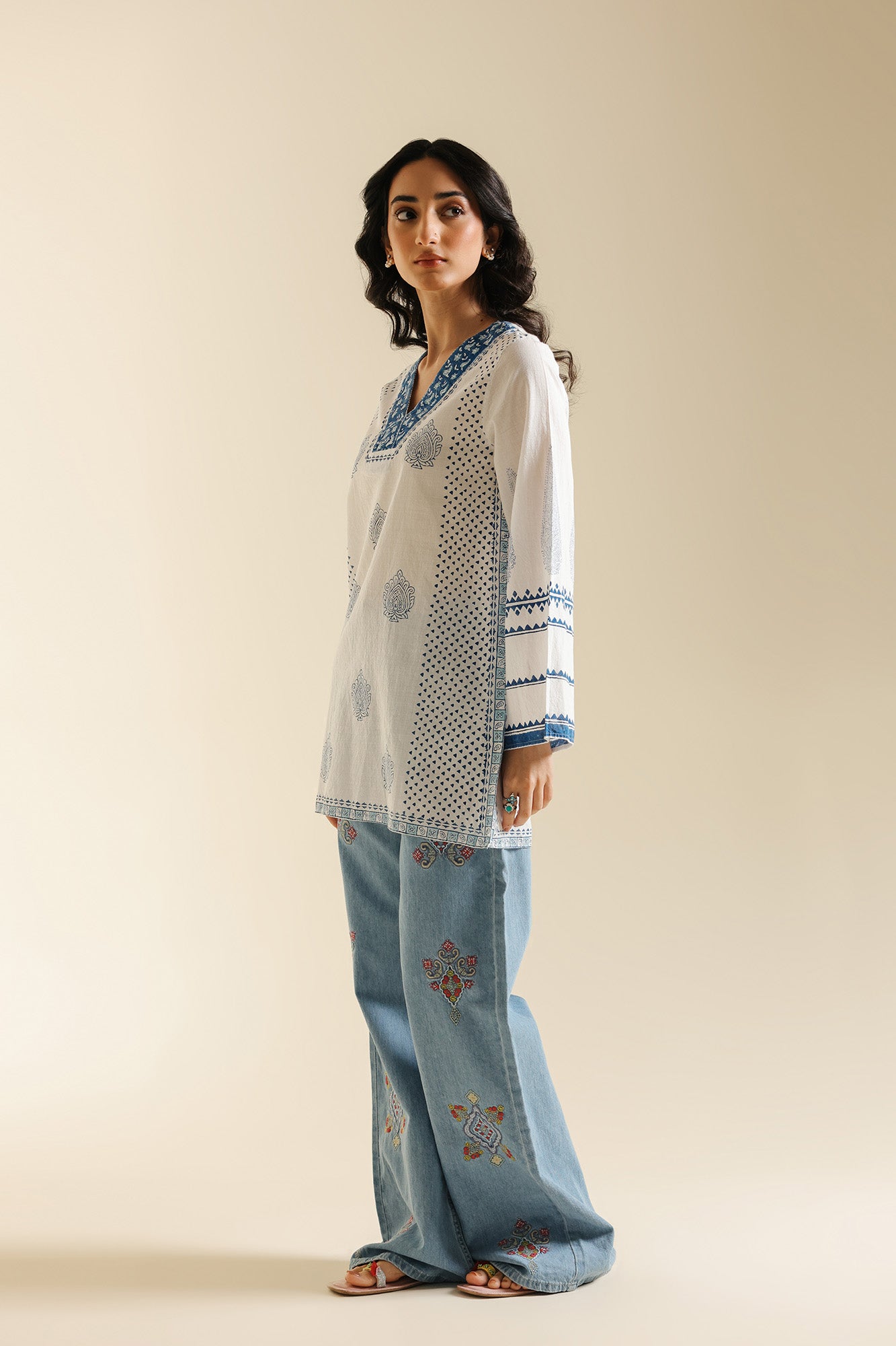 KURTI (S4E0576/119/005)