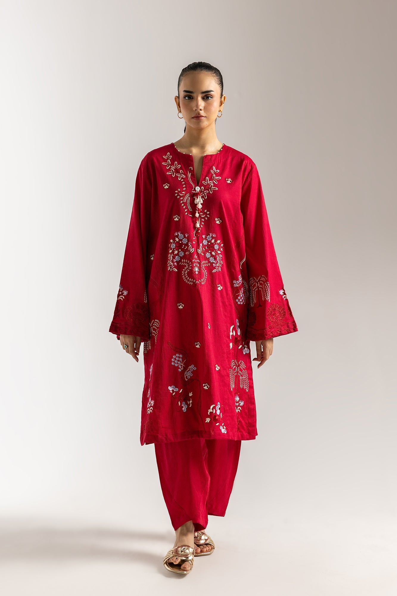 EMBROIDERED SUIT (S7E6321/102/305)